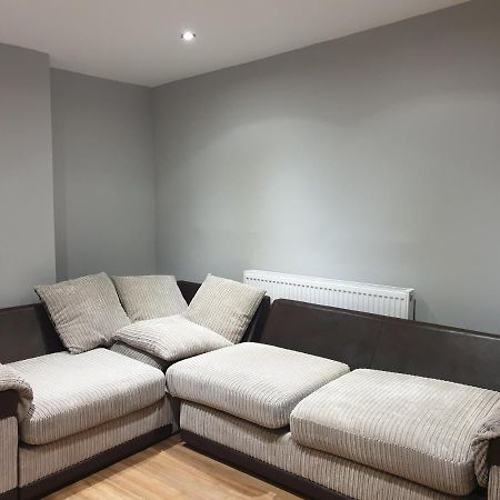 Lovely 1 Bedroom Flat High Barnet 3 Mins Away Dış mekan fotoğraf