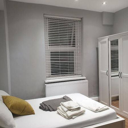 Lovely 1 Bedroom Flat High Barnet 3 Mins Away Dış mekan fotoğraf